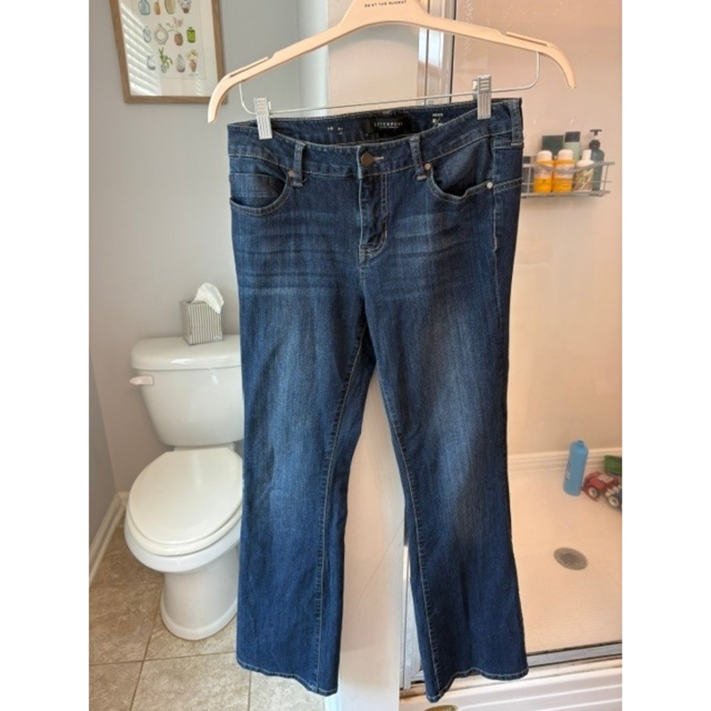 Liverpool Jeans Company Petite 8/29 Dark Wash Bootcut Denim Jeans Blue